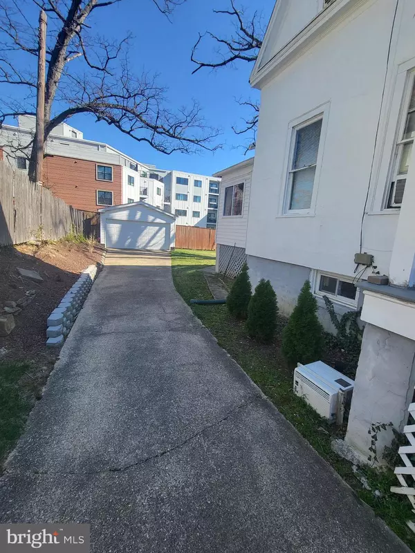 Washington, DC 20012,7123 CHESTNUT ST NW