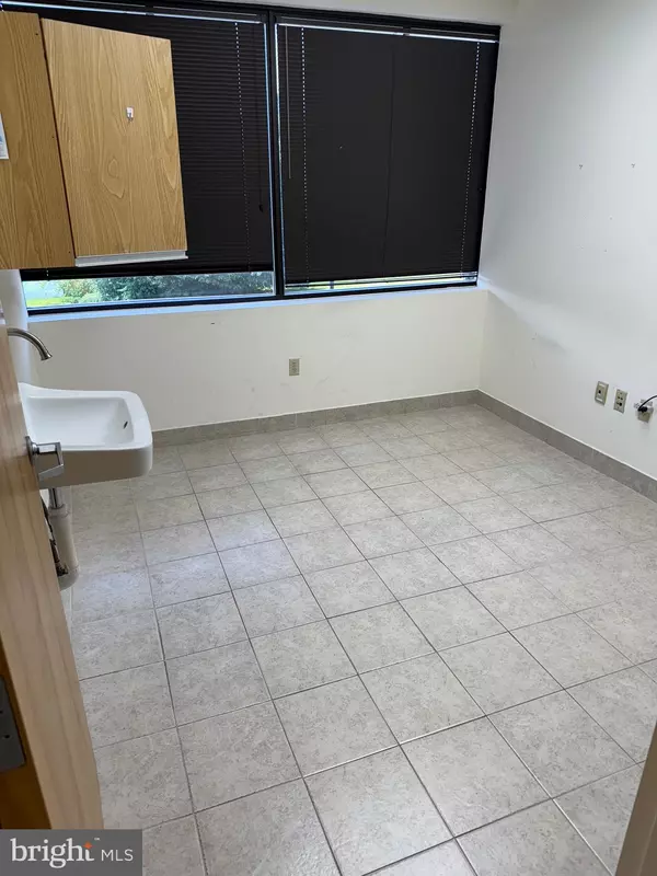 Frederick, MD 21702,110 BAUGHMANS LN #270