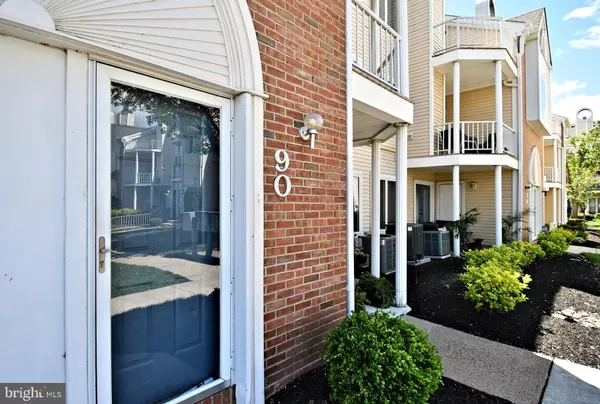 Levittown, PA 19057,90 CATHERINE CT