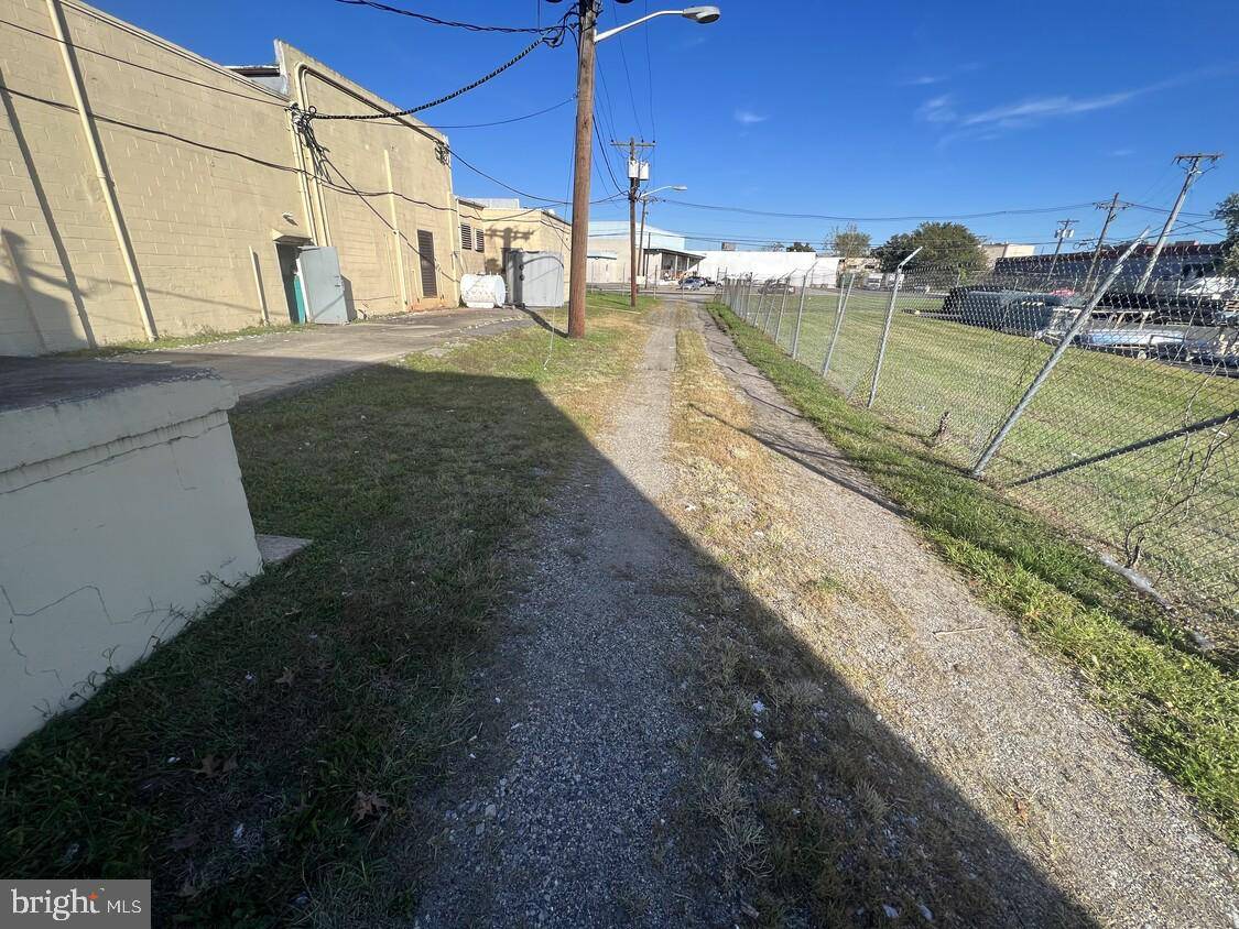 Pennsauken, NJ 08110,1395 SUCKLE HWY