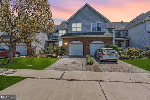 East Windsor, NJ 08520,30 FROST LN