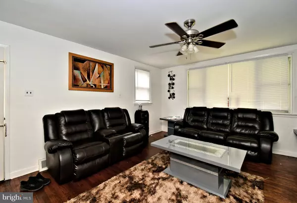 Philadelphia, PA 19152,7815 HORROCKS ST