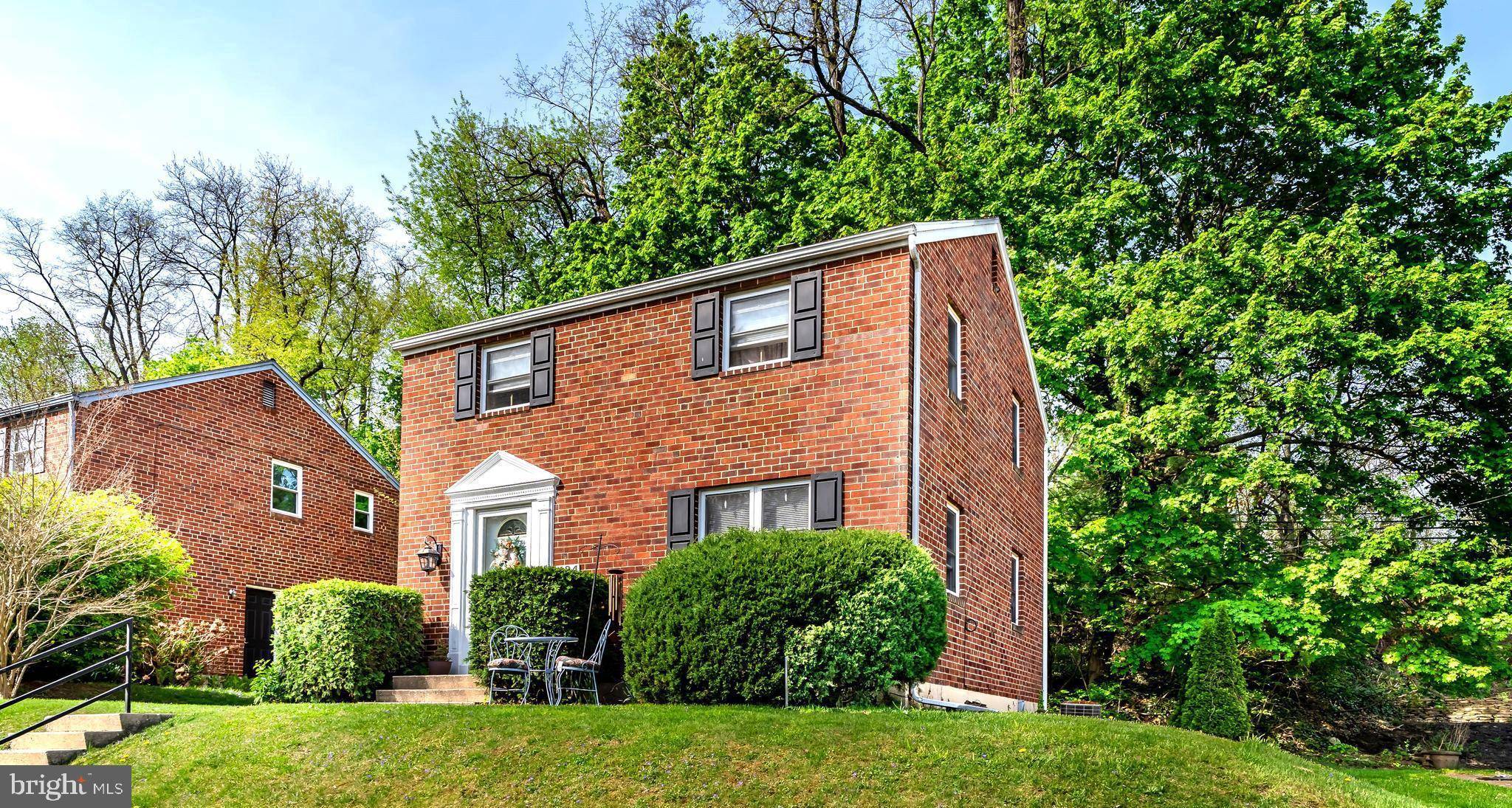 New Cumberland, PA 17070,424 HILLSIDE RD