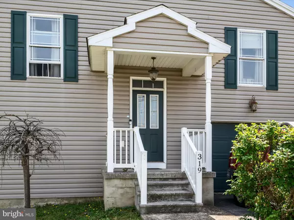 Martinsburg, WV 25404,319 ATHLETIC ST