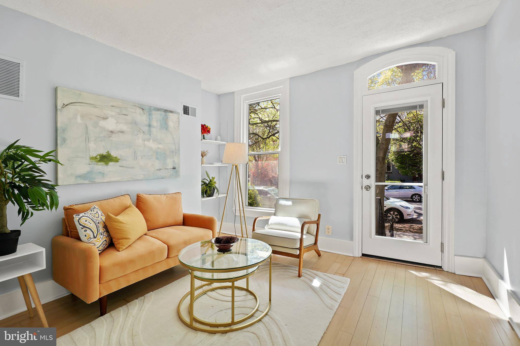 Washington, DC 20001,1811 6TH ST NW
