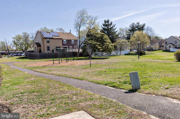 Marlton, NJ 08053,306 BLUEBERRY CT