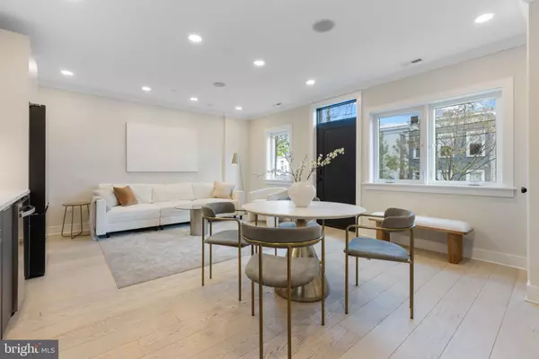 Washington, DC 20020,2305 NICHOLSON SE #202