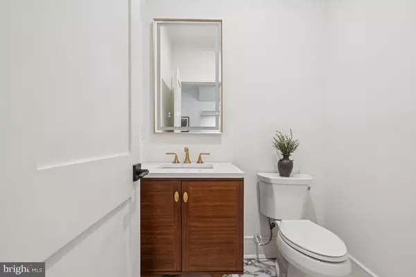 Haddonfield, NJ 08033,38 BIRCHALL DR