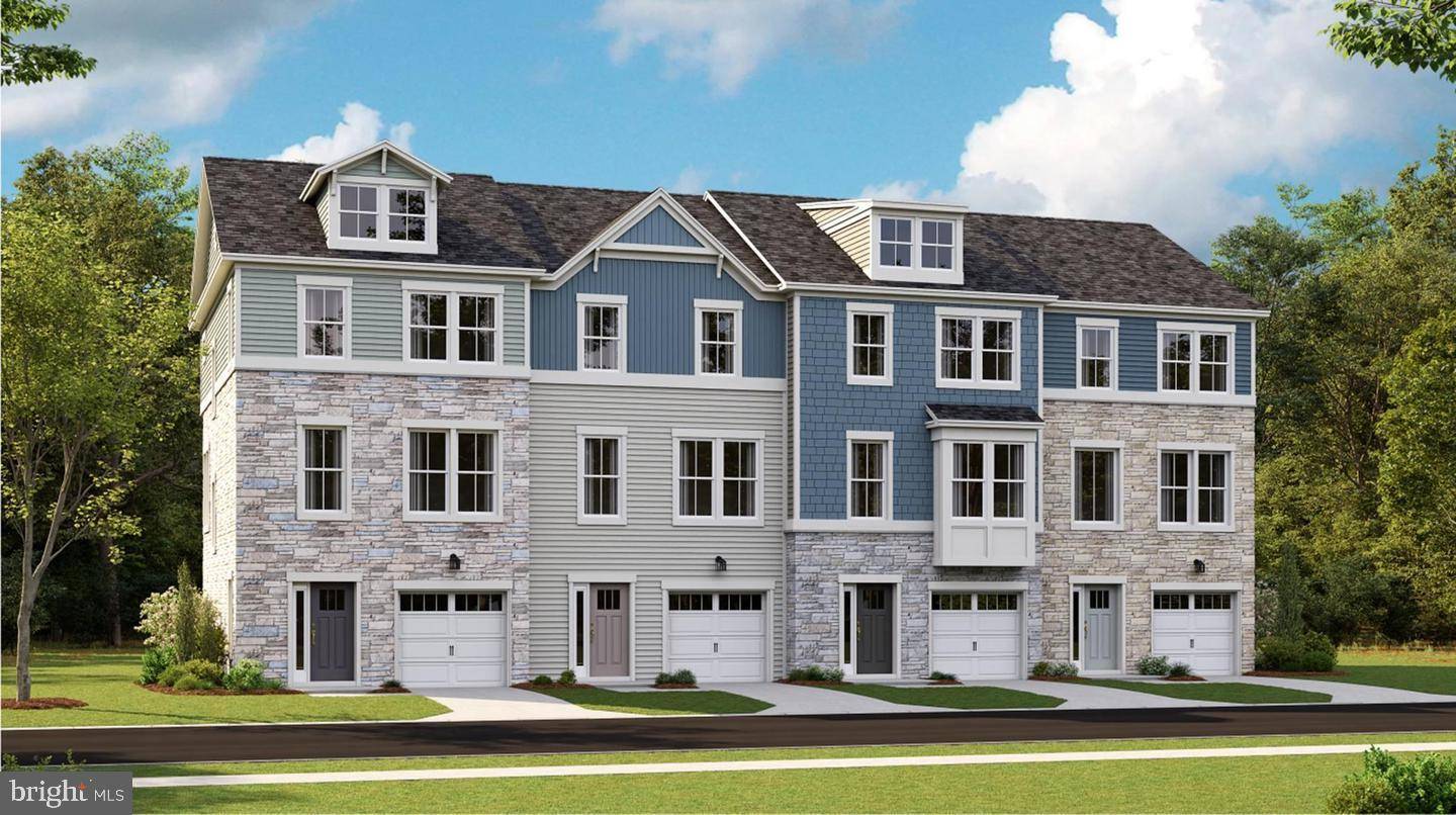 10812 COSMIC PL, White Plains, MD 20695