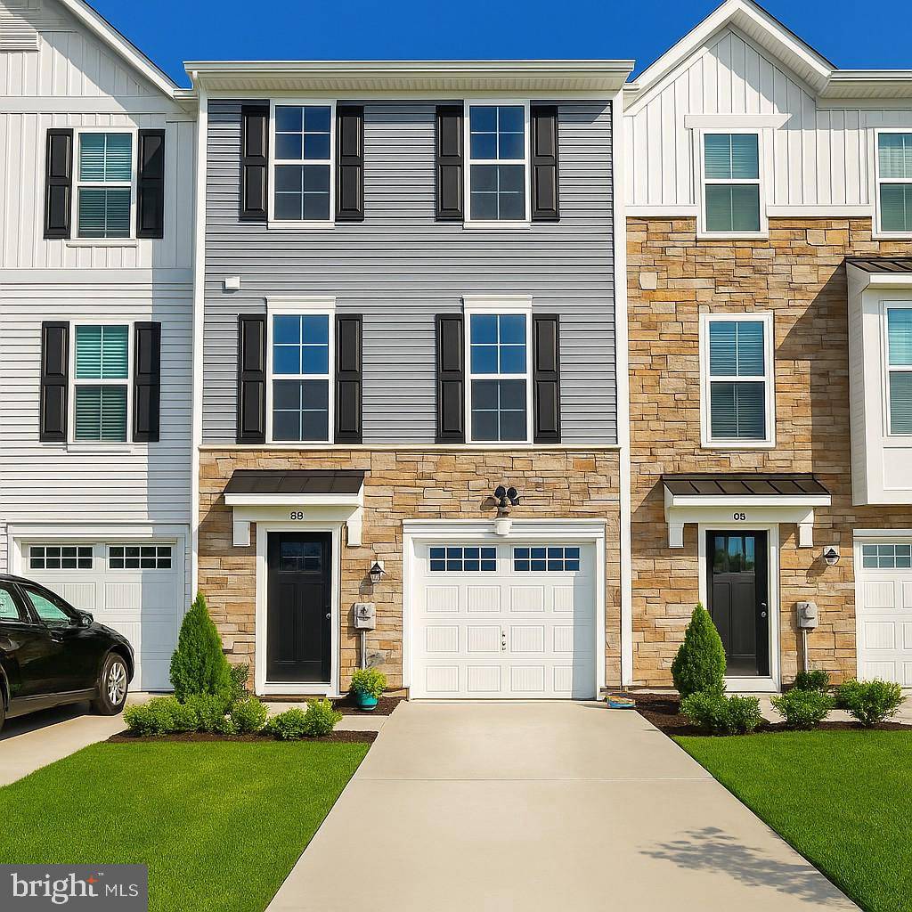 Pennsauken, NJ 08110,64 HAMILTON CT