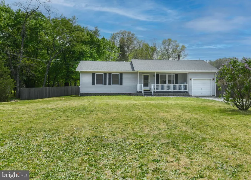 6520 LAKE RD, Newfield, NJ 08344