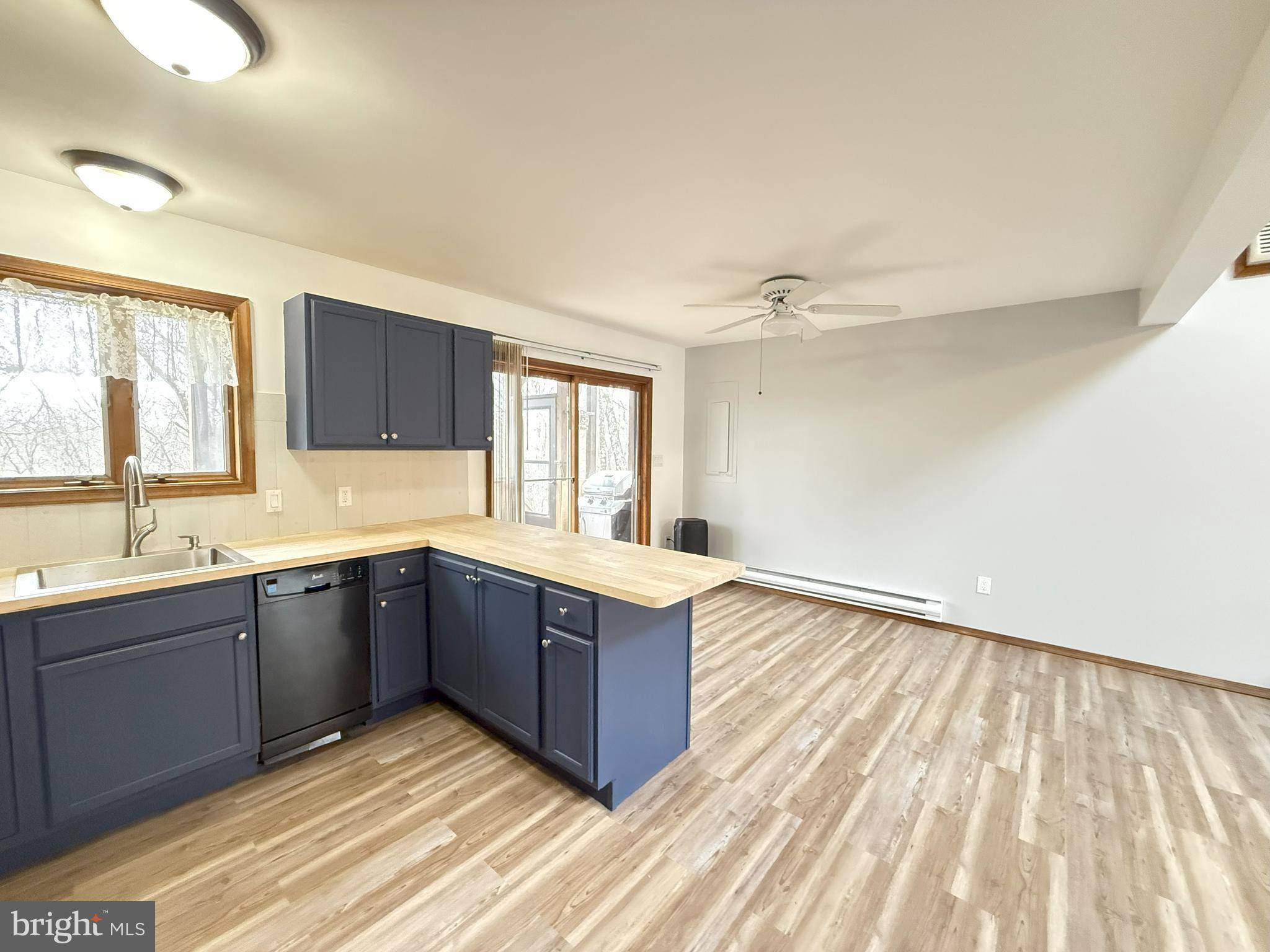 Bushkill, PA 18324,2001 SCARBOROUGH WAY