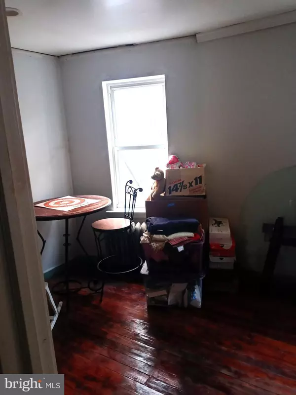 Trenton, NJ 08618,205 ROSEMONT AVE