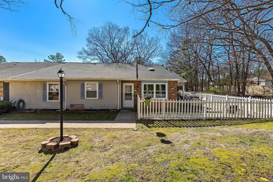 19 DRIFTWOOD DR #212, Tuckerton, NJ 08087