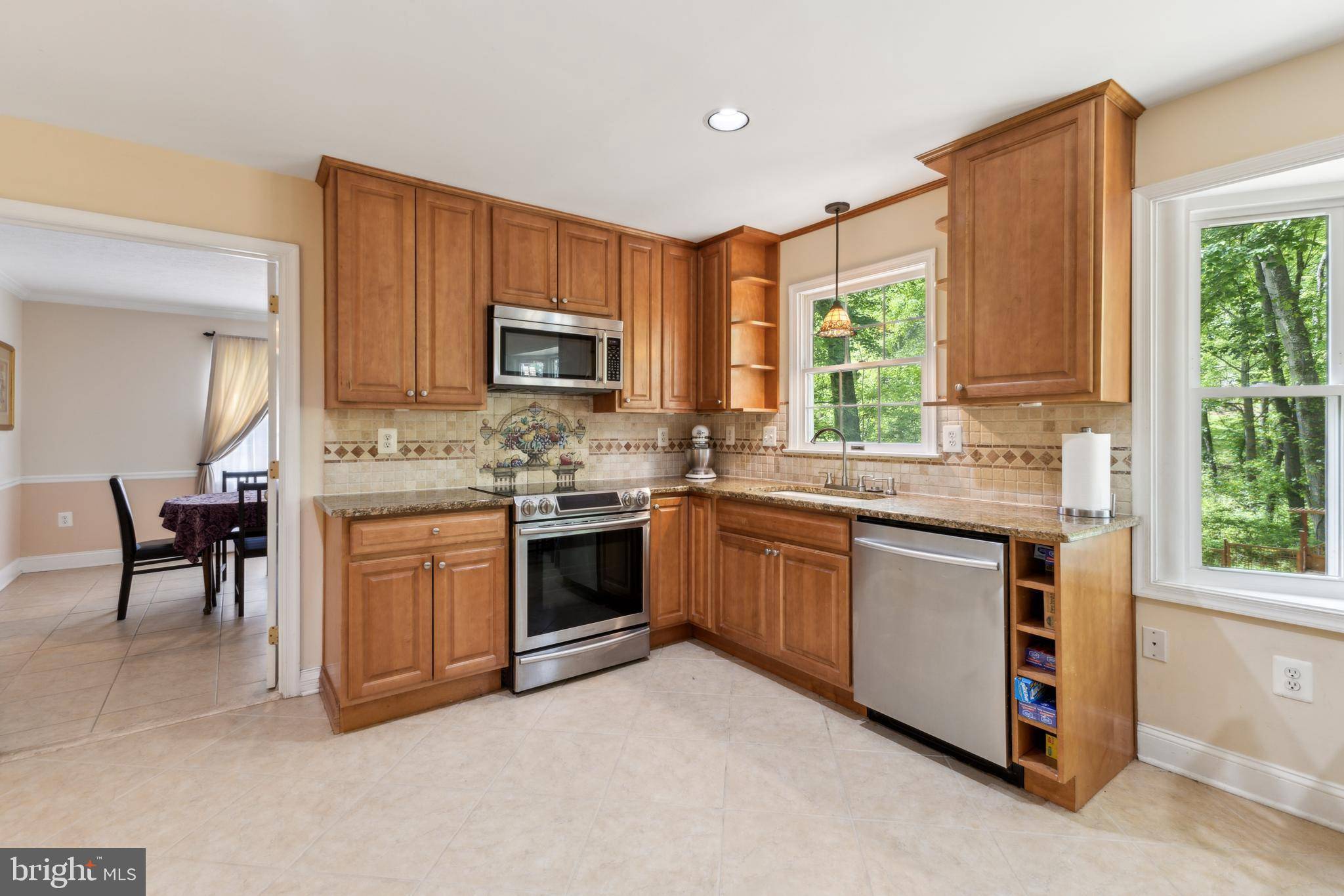Pomfret, MD 20675,8840 LOWELL RD