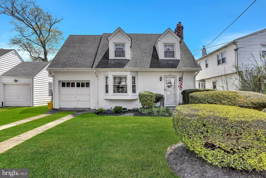 316 W PARK AVE, Hamilton, NJ 08610