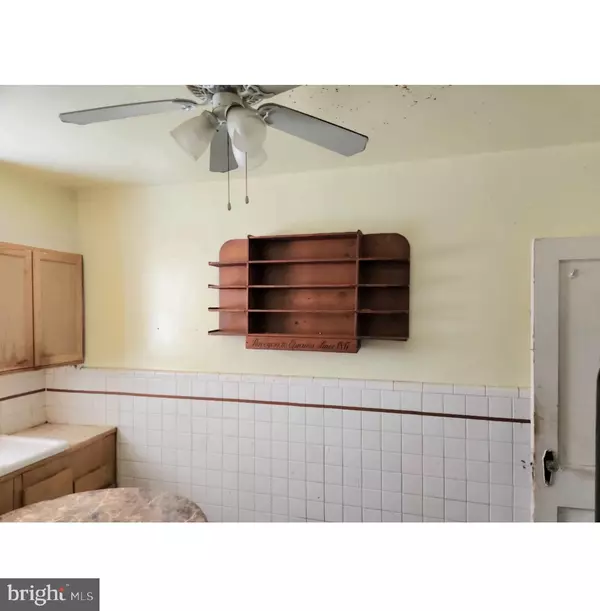 Philadelphia, PA 19149,6315 LARGE ST