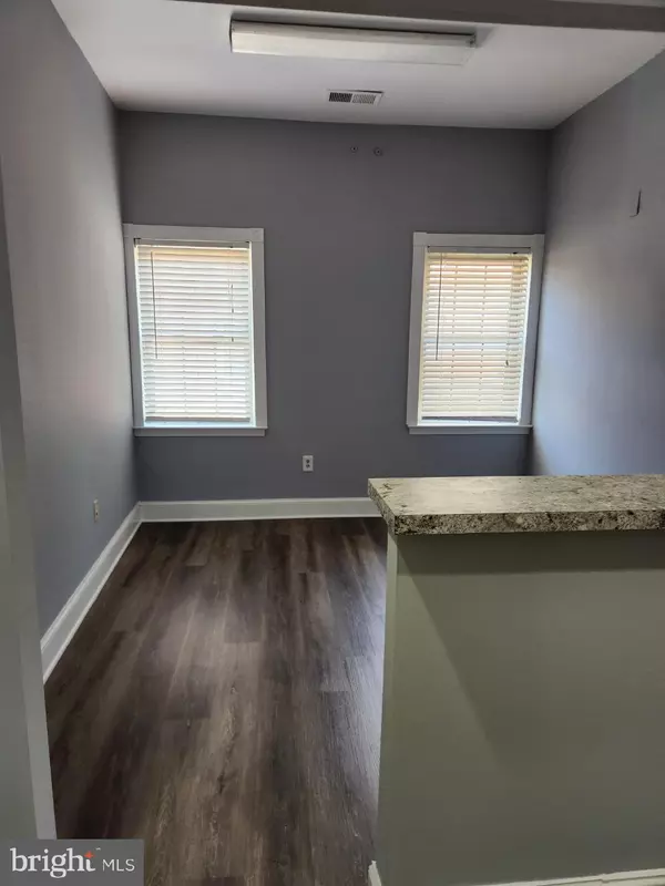 Annandale, VA 22003,7361 MCWHORTER PL #320