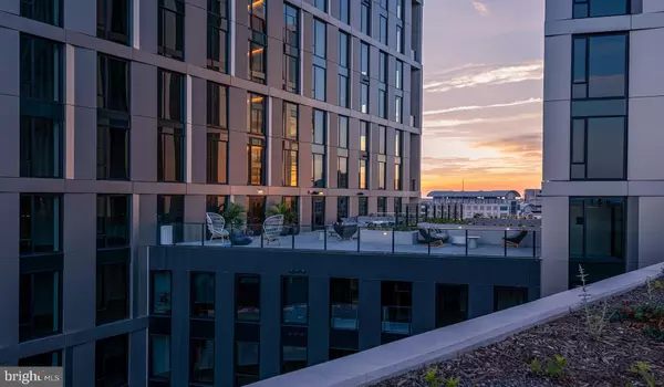 Bethesda, MD 20814,4710 ELM ST #3B-E-2704