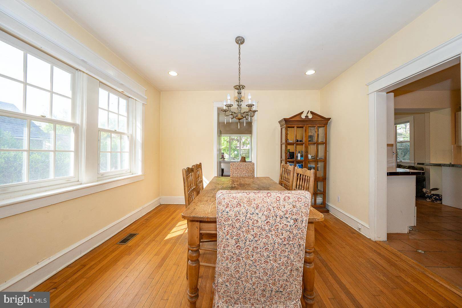 Gladwyne, PA 19035,416 CONSHOHOCKEN STATE RD
