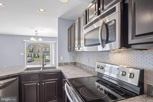 Mechanicsburg, PA 17055,175 MELBOURNE LN