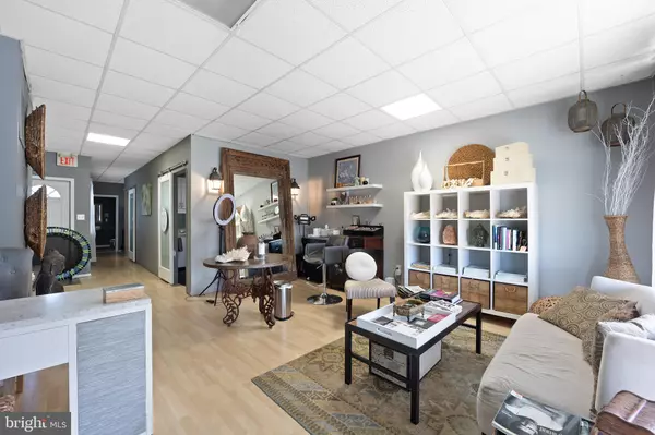 Haddon Township, NJ 08108,117 HADDON AVE