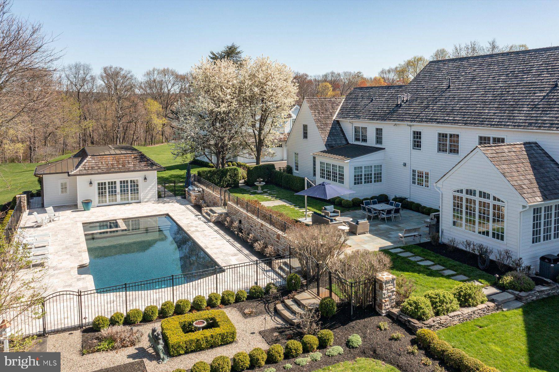 Newtown, PA 18940,15 GREENBRIAR CIR