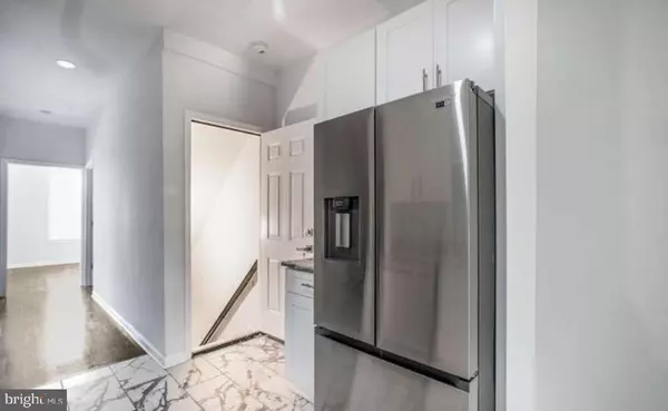 Baltimore, MD 21217,815 N CALHOUN ST