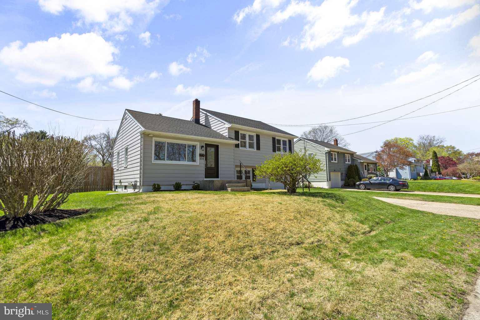 Mount Holly, NJ 08060,894 WOODLANE RD