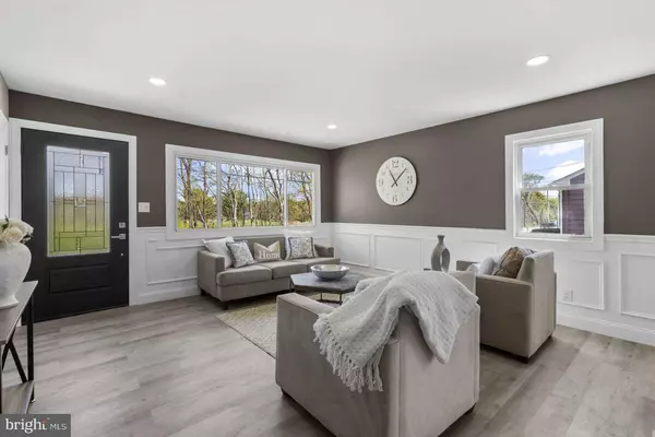 Mount Holly, NJ 08060,894 WOODLANE RD