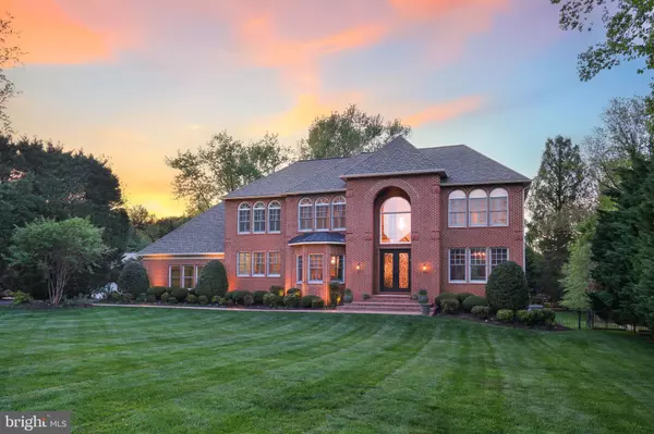 Potomac, MD 20854,11724 GAINSBOROUGH RD