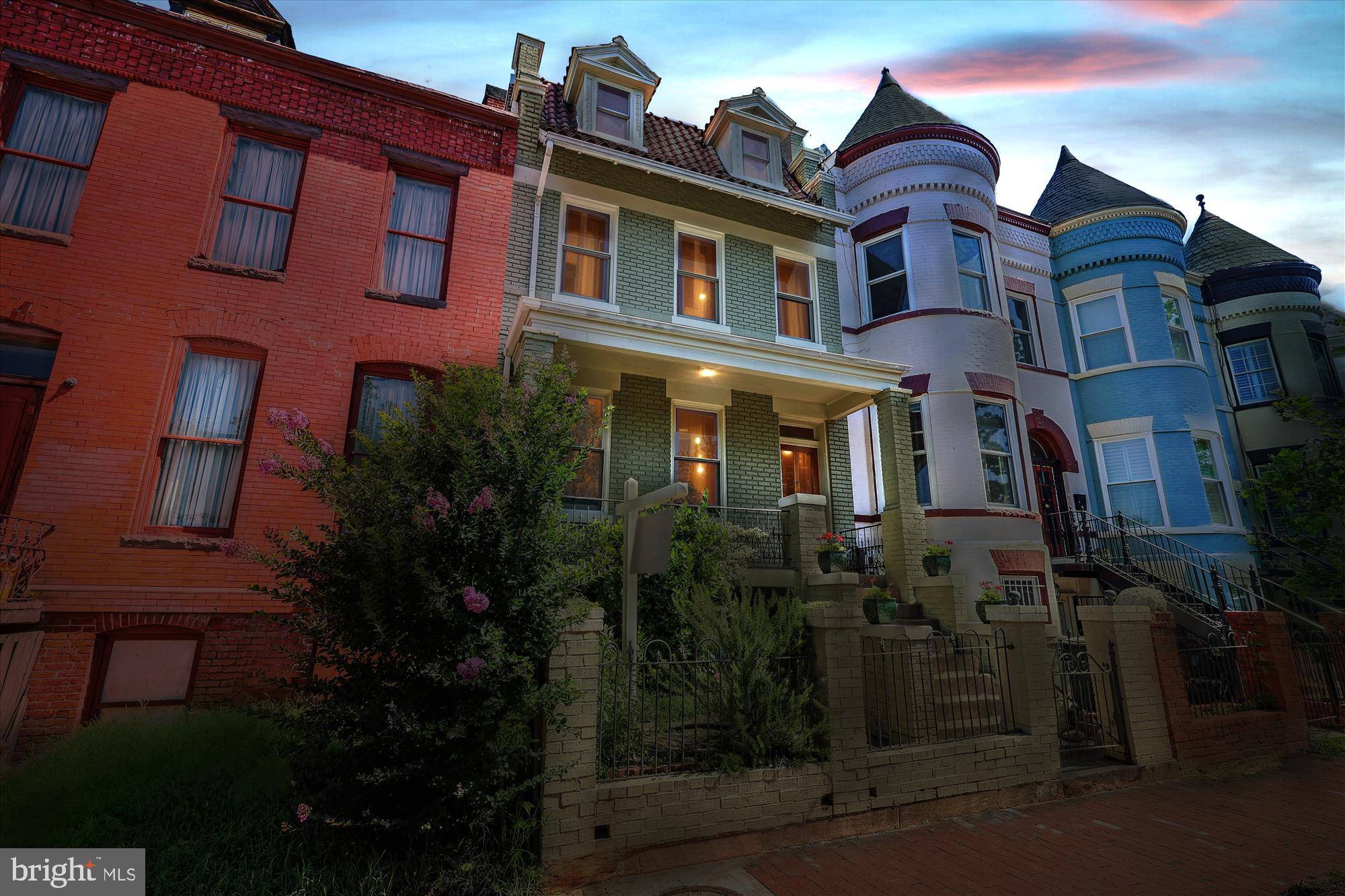 Washington, DC 20002,1002 C ST NE