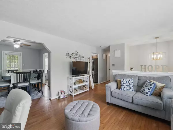 Clinton, MD 20735,12012 BIRCHVIEW DR