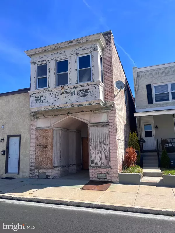 Marcus Hook, PA 19061,809-1/2 MARKET