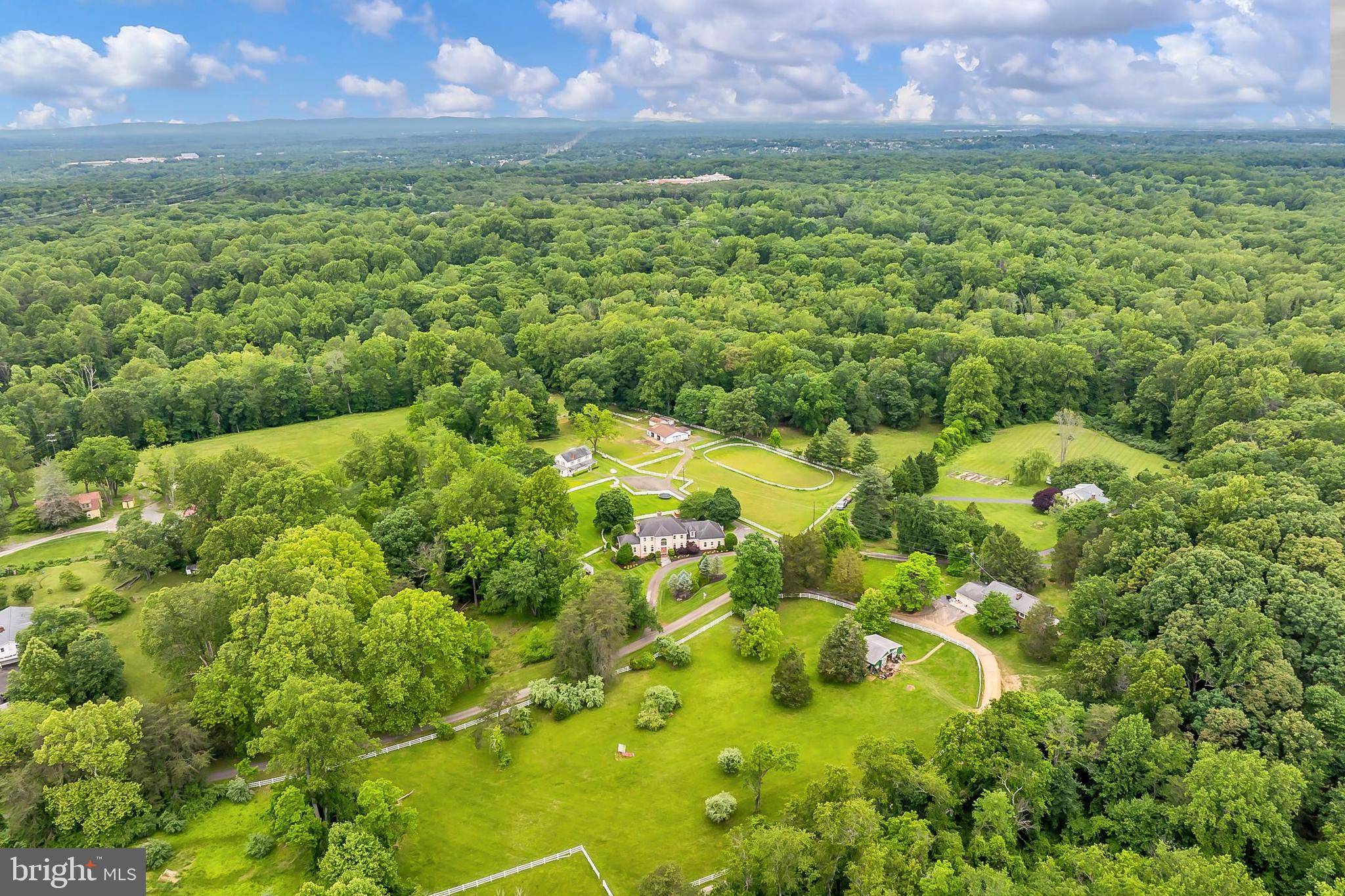 Clifton, VA 20124,13310 COMPTON RD