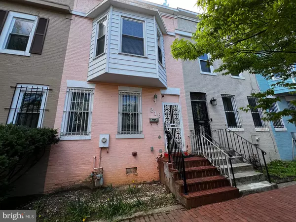 216 BATES ST NW, Washington, DC 20001