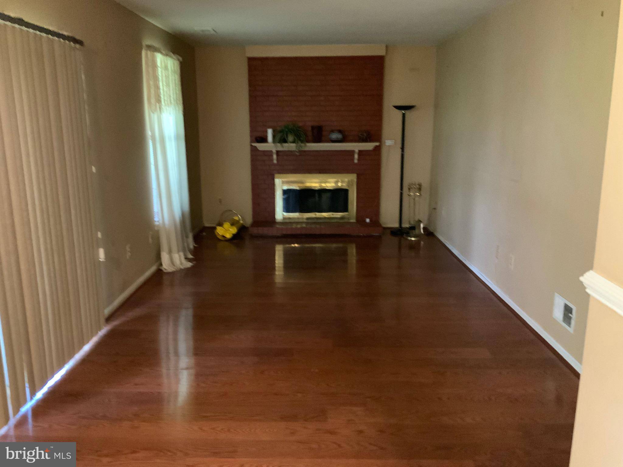 Clinton, MD 20735,9505 SILVER FOX TURN