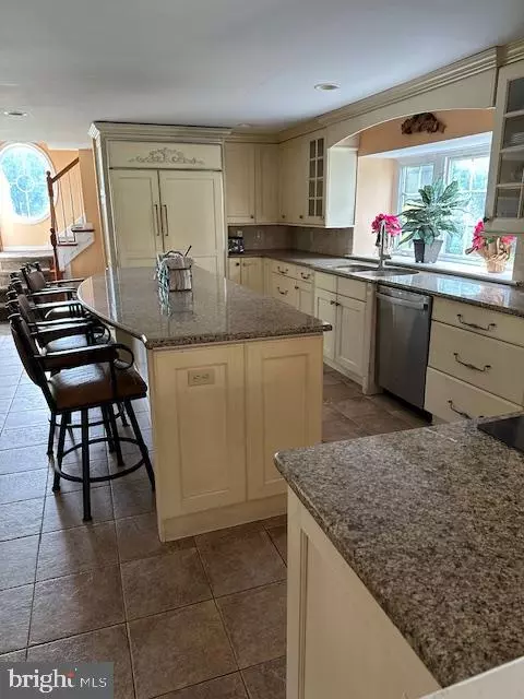 Havertown, PA 19083,2700 WOODLEIGH RD