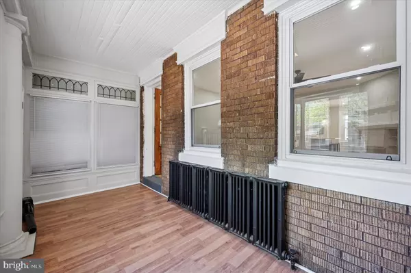 Philadelphia, PA 19143,928 S 50TH ST
