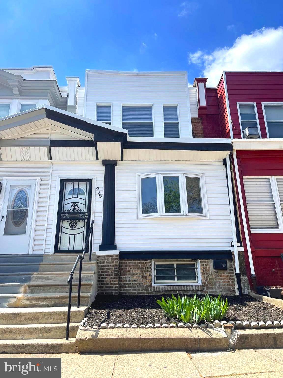 Philadelphia, PA 19143,928 S 50TH ST
