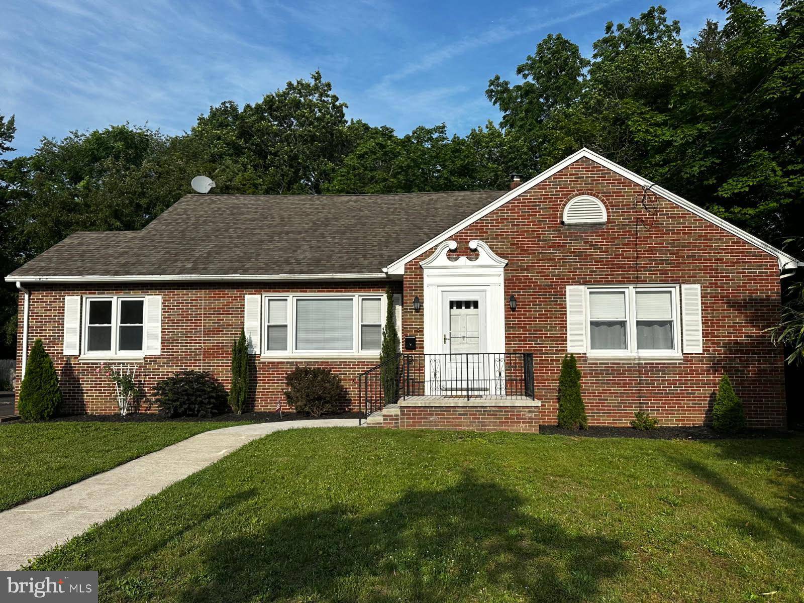 27 S STATE ST, Vineland, NJ 08360