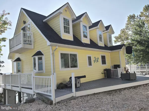 Woodbridge, VA 22191,16254 NEABSCO BEACH WAY