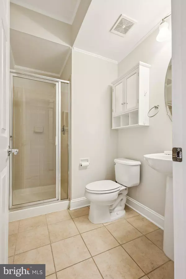 Ashburn, VA 20147,42761 HAY RD