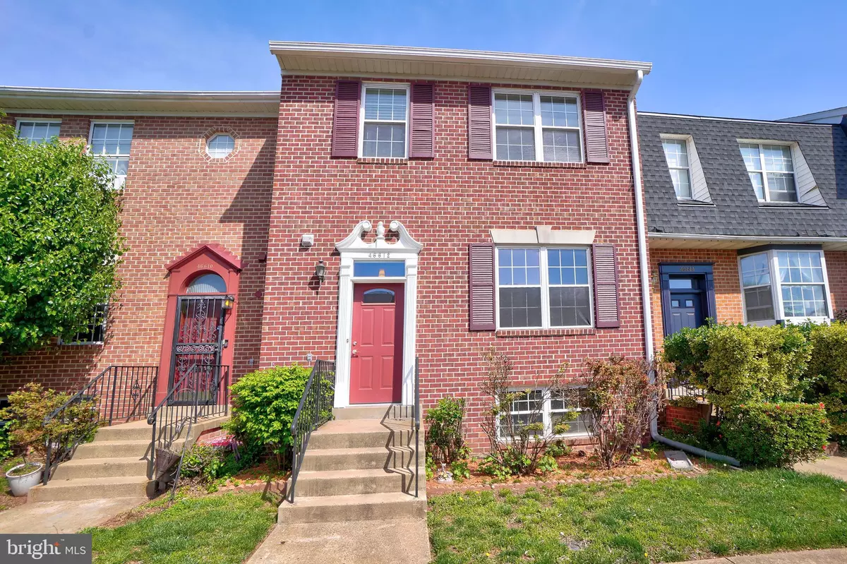 Sterling, VA 20164,46612 CARRIAGE CT