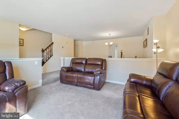 Sterling, VA 20164,46612 CARRIAGE CT