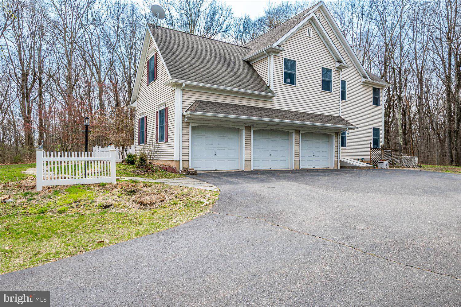 Milford, NJ 08848,463 COUNTY ROAD 579