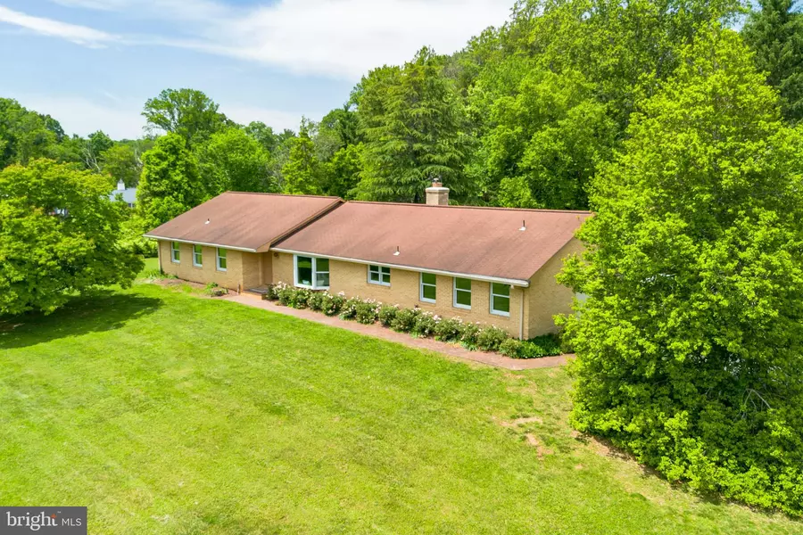 6600 CASTLE RIDGE RD, Clifton, VA 20124
