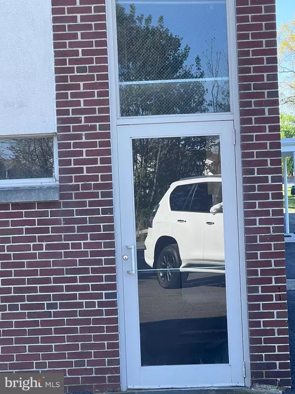 Red Hill, PA 18076,501 GRABER #1-4