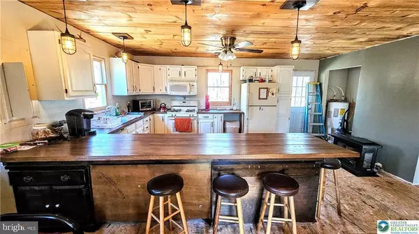Lehighton, PA 18235,79 CHESTNUT DR