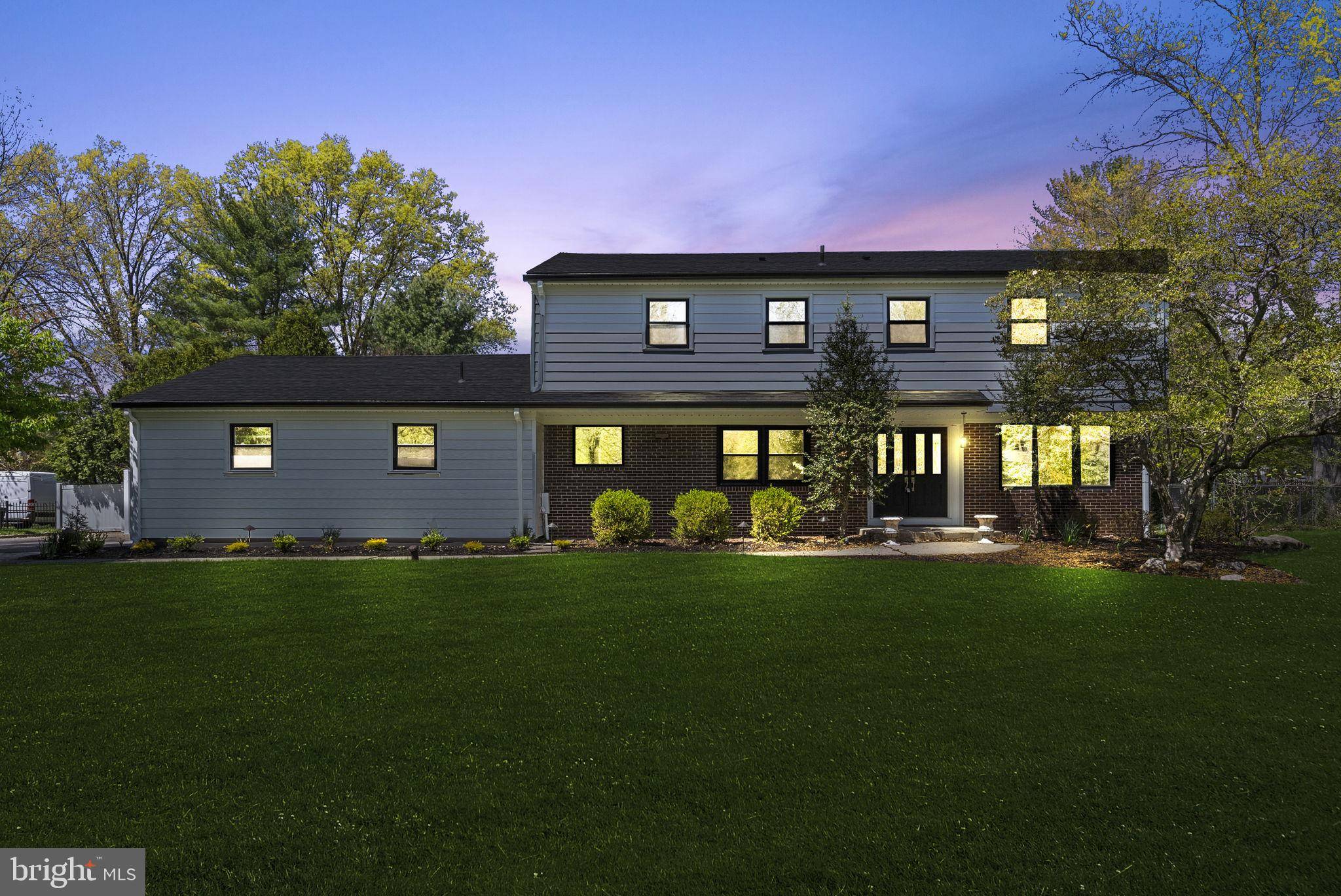 183 SPRING BEAUTY DR, Lawrence, NJ 08648